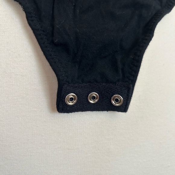 Urban Outfitters UO | Kimchi Blue Deep V Black Drapey Bodysuit (XS) - Picture 4 of 5